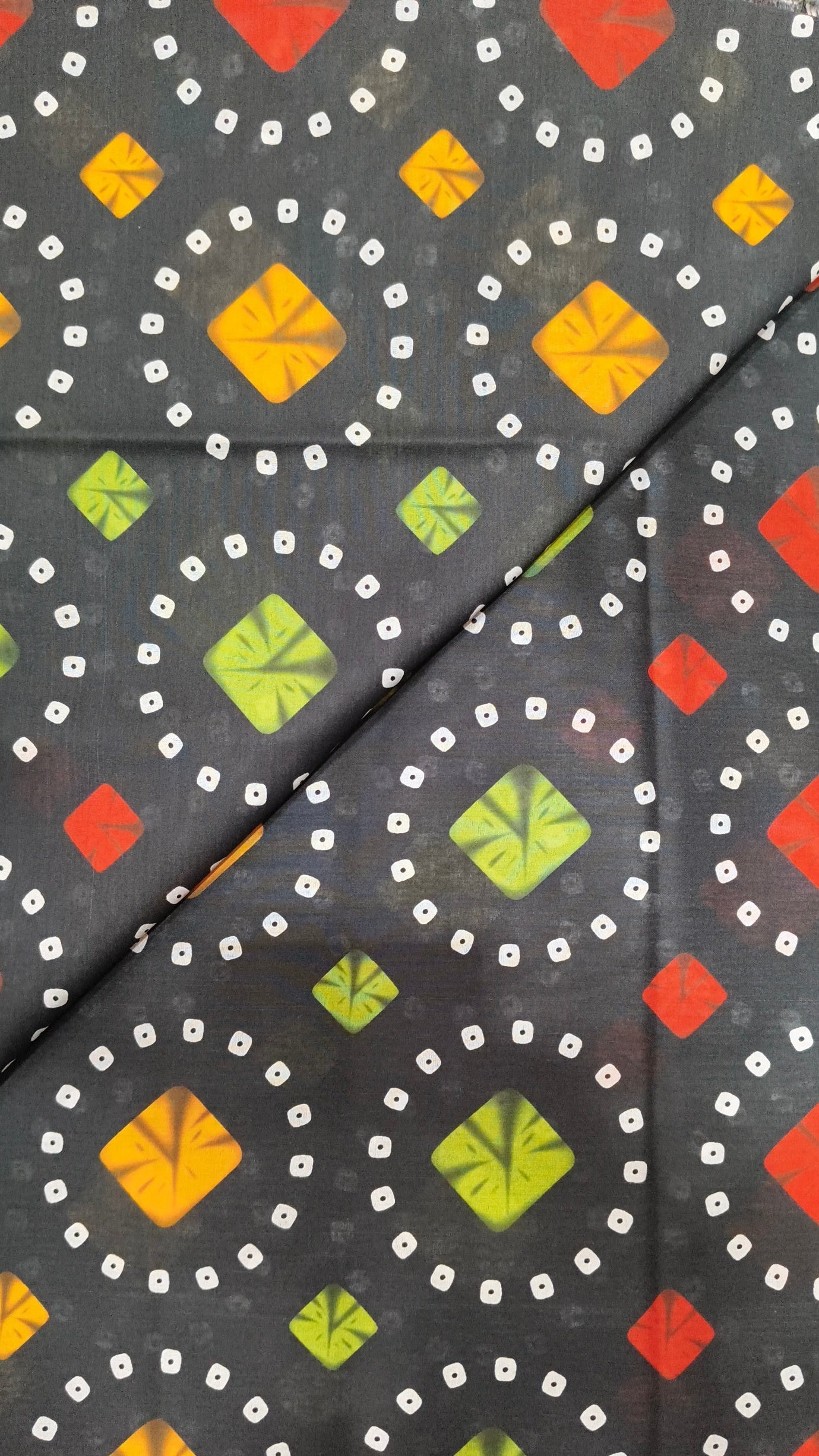 Premium Printed Lawn Fabric  | Soft Summer Lawn | Ittehad Cut Piece